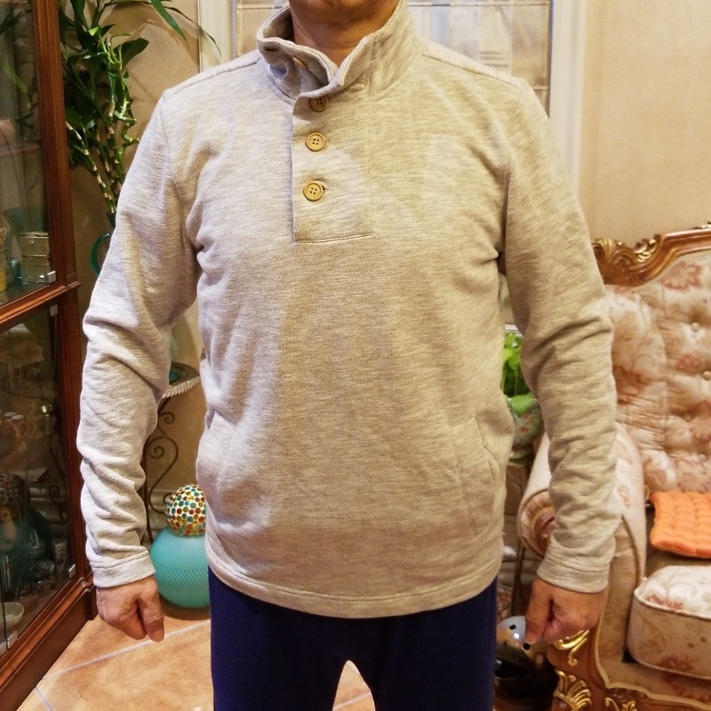 Men's sweatshirt